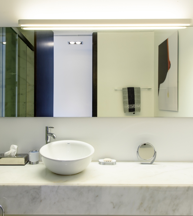 resa estates Ibiza sale Talamanca es Pouet bathroom 7.jpg